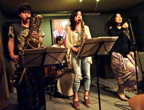 国境なんて瞬間移動ライヴ(坂田明、蜂谷真紀DUO)_d0244370_15203315.jpg