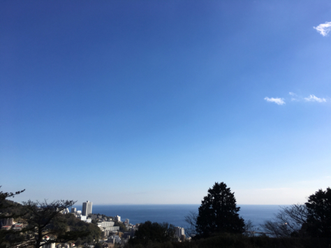 熱海の山の頂上の師匠の道場にて、稽古。_a0112393_18144063.jpg