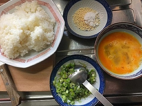 炒飯を極めたい（家庭の火力で）_b0091423_22470984.jpg