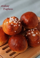 Brioches huile d\'olive オリーブオイルのブリオッシュ_c0097611_5183980.jpg
