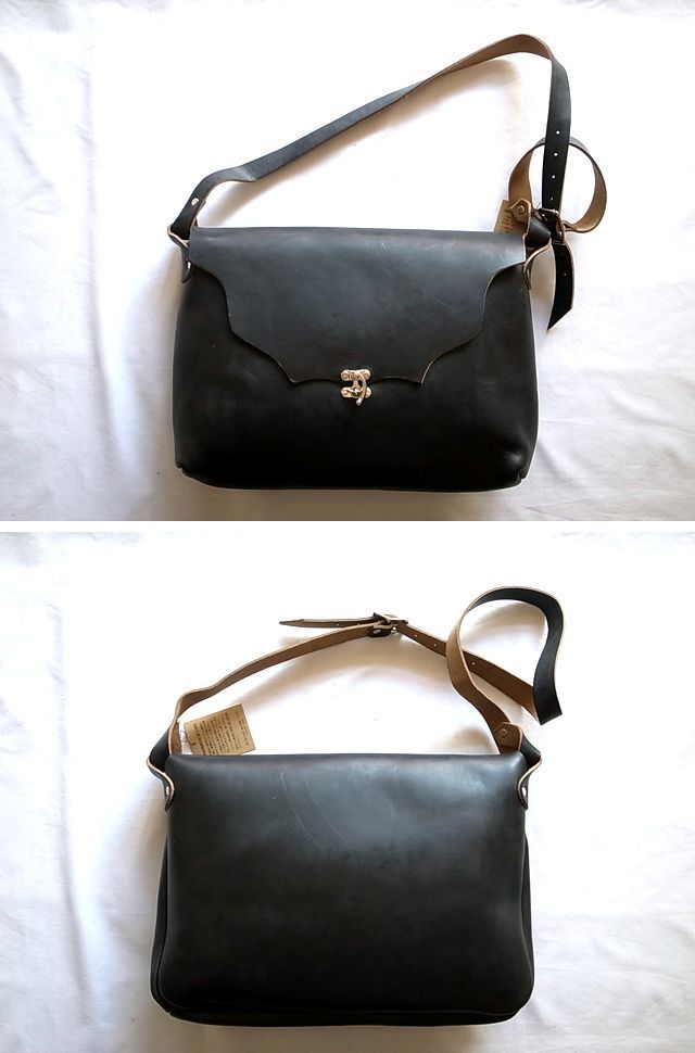 Fernand Horizontal ILatch Pouch L ラージ 黒 Fernand Horizontal ILatch Pouch L ラージ 黒