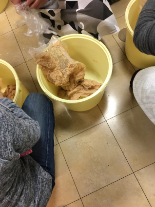 お味噌の仕込み会_a0163160_18005730.jpg