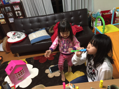 a0167474_00230875.jpg
