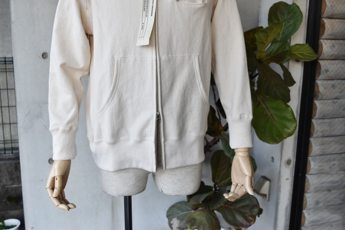 春色です。。。某メーカー・別注 斬りPocket SWEAT ZIP PARKA (USA製)!★!_d0152280_11570623.jpg