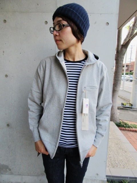 春色です。。。某メーカー・別注 斬りPocket SWEAT ZIP PARKA (USA製)!★!_d0152280_13504670.jpg