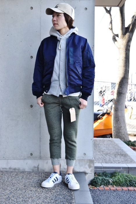 春に。。。某メーカー・別注 素敵なMA-1 (L2-B) JACKET!★!_d0152280_16512150.jpg