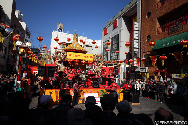 南京町 春節祭 17 神戸龍獅團 Senbei Photo