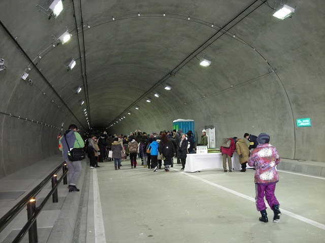 磐渓北ノ沢トンネルウォーク_f0078286_20250442.jpg