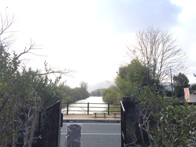 f0379286_20232743.jpeg