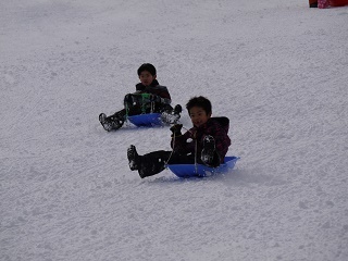 f0236012_10051370.jpg