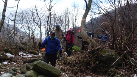 2016年12月3-4日、初頭の谷川岳虹芝寮で遊ぶ_c0242406_14282490.jpg