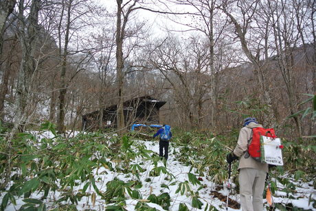 2016年12月3-4日、初頭の谷川岳虹芝寮で遊ぶ_c0242406_14312610.jpg