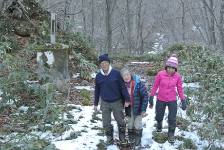 2016年12月3-4日、初頭の谷川岳虹芝寮で遊ぶ_c0242406_14372012.jpg