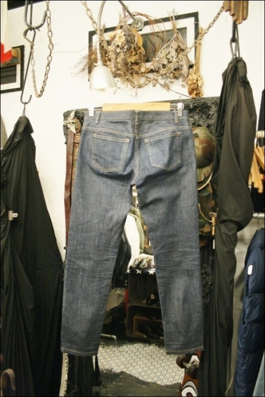 地元。地元率ｗ（レディースボトムス　CHANEL、MARNI、A.P.C.）_f0180307_22103174.jpg