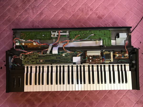 YAMAHA DX7 バックライト化 : 自転車でどこ行く！？