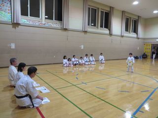 西町教室　冬季昇級審査会最終日!_c0118332_22382678.jpg