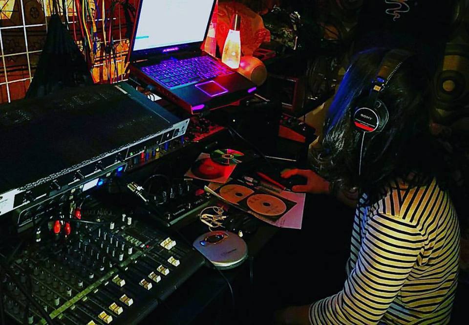 仲間と作るCDの楽しさってゆーのがある!村田直哉turntable、蜂谷真紀 effect-voice_d0244370_17265986.jpg