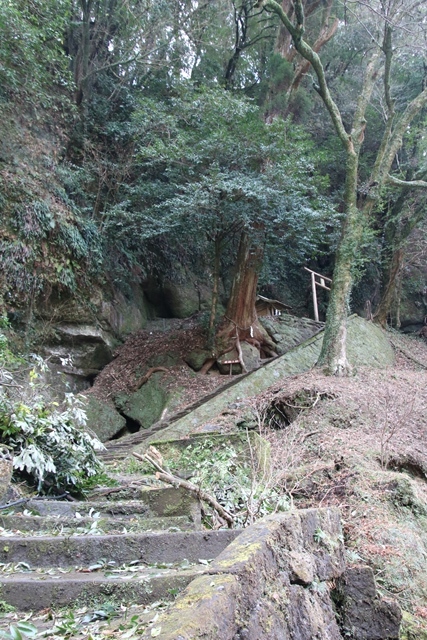 藤田八束の塩浸温泉の旅@坂本龍馬・お龍の新婚旅行の地を訪ねて・・・・霧島温泉郷の旅_d0181492_22433457.jpg