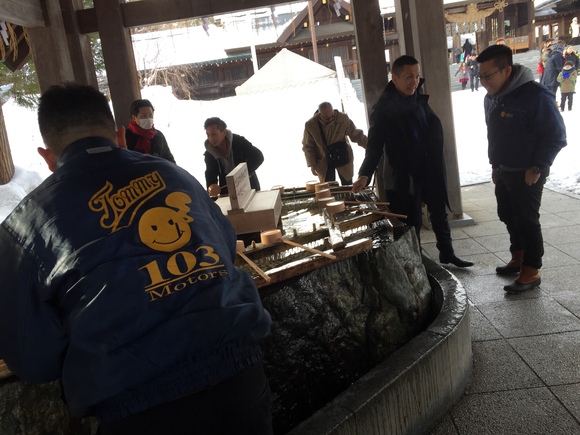 2月1日 水曜日のひとログ(。・ω・。) ランクル200ディーゼル横浜港到着♫_b0127002_16551281.jpg