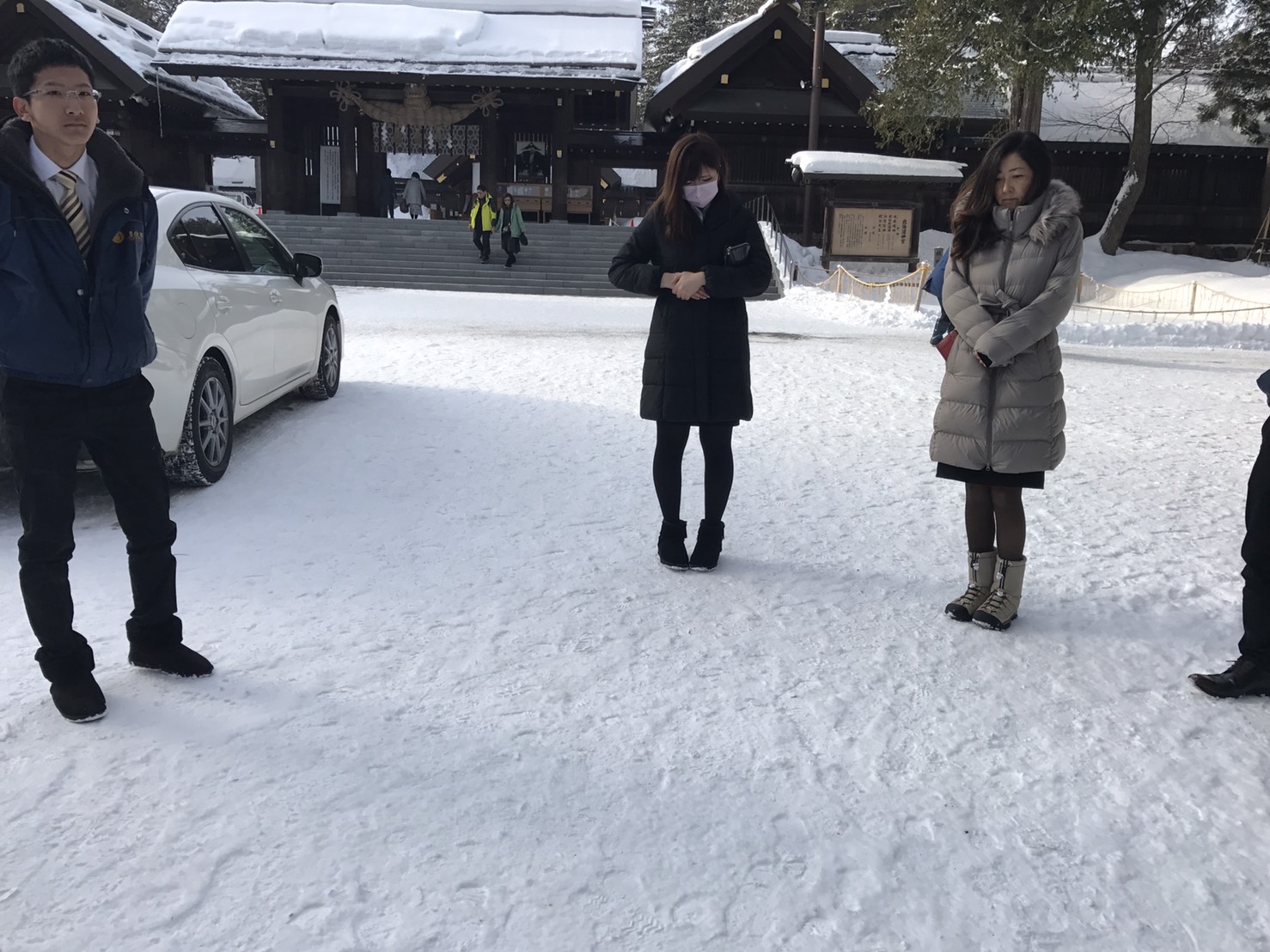2月1日 水曜日のひとログ(。・ω・。) ランクル200ディーゼル横浜港到着♫_b0127002_1754793.jpg