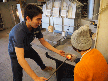 b0129758_10243453.gif