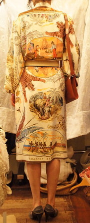 Hermes dress \"chasses exotiques\"_f0144612_23123545.jpg