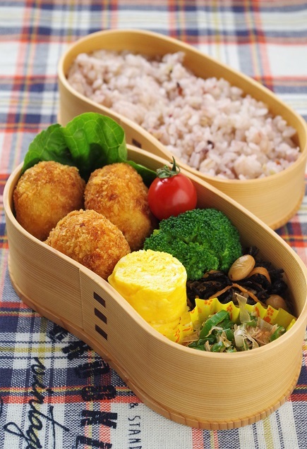 今週のお弁当_f0168317_22014792.jpg