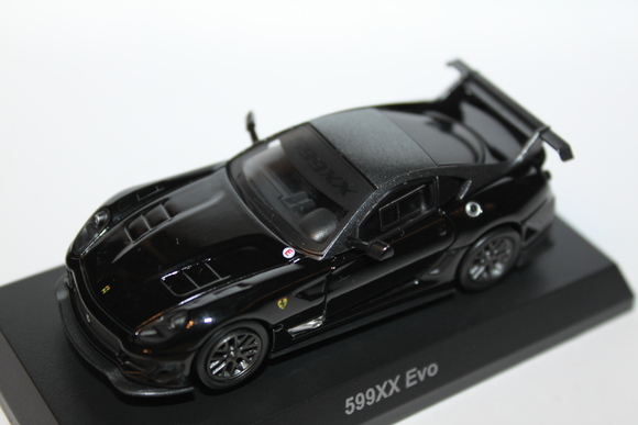 1/64 Kyosho Ferrari 12 599XX Evo_b0285587_7573192.jpg