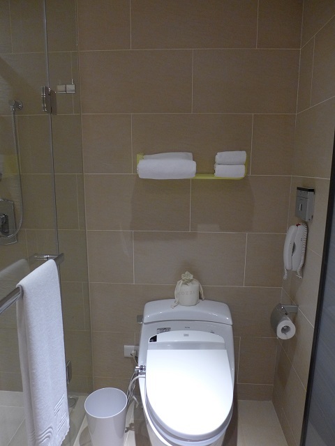e0303726_00095575.jpg