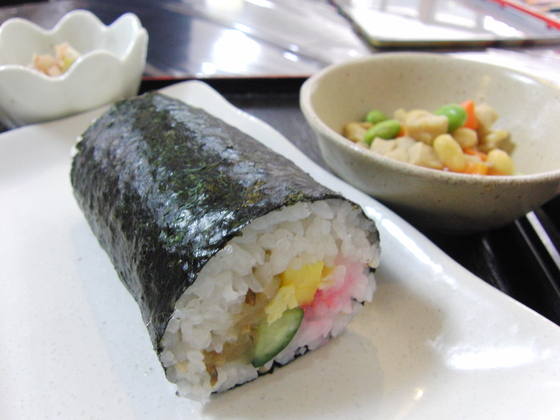 節分 ~ 恵方巻 & 豆まき ~_e0222340_15574842.jpg