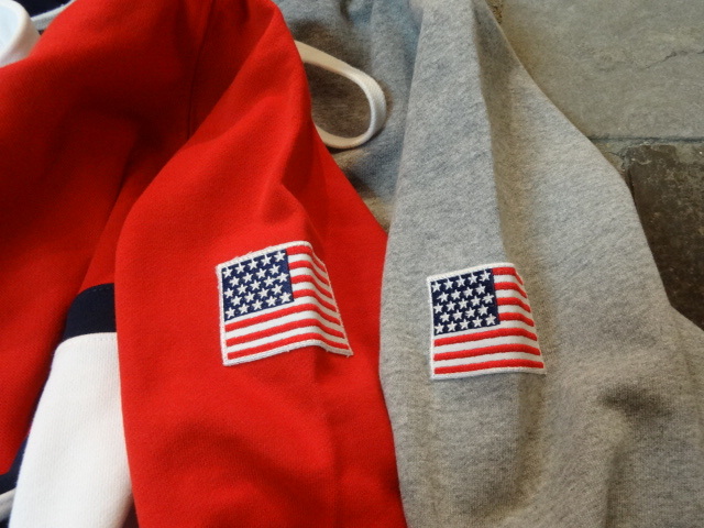 CHAMPION USA HOODIE_a0221253_18544671.jpg