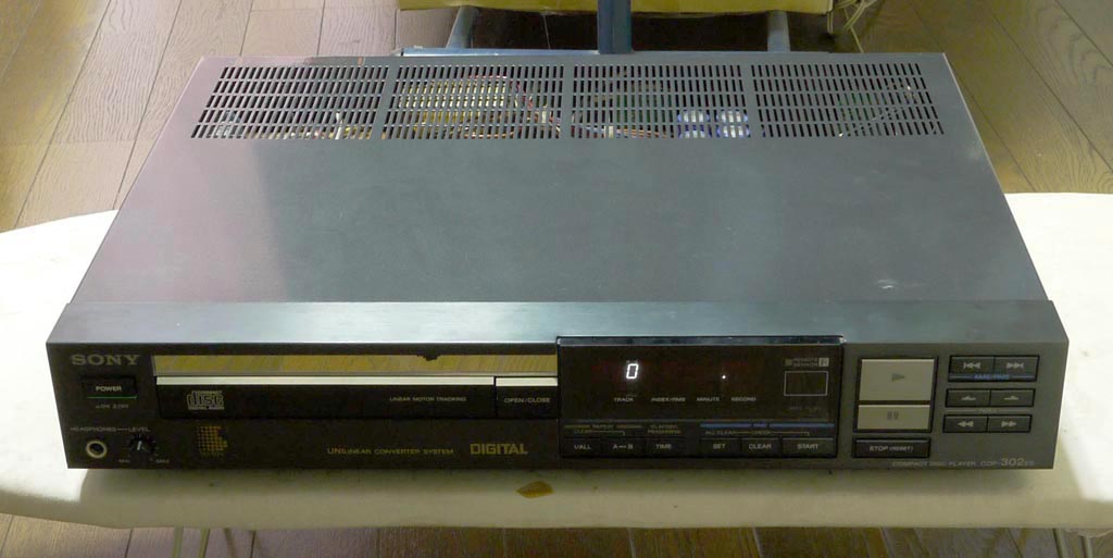 Sony CDプレーヤー CDP-302ES の調整 : 百耳人ライフ