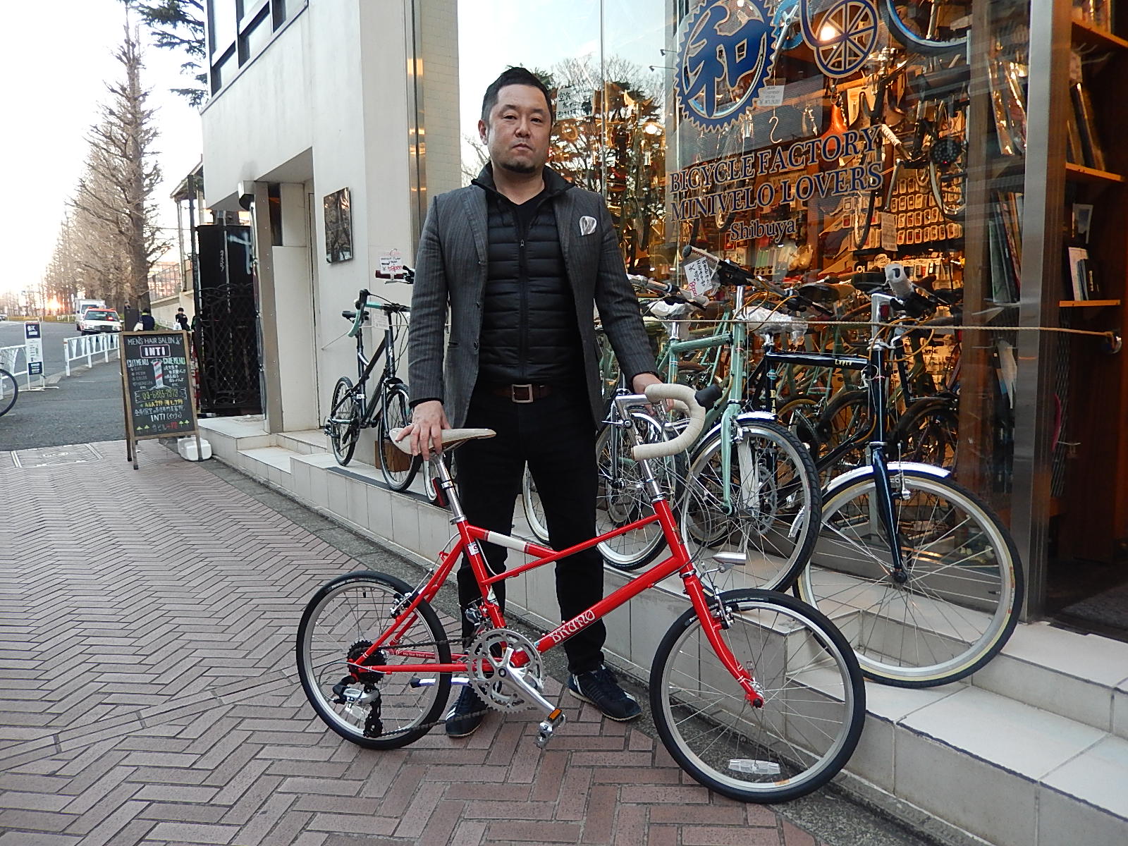 2月4日　渋谷　原宿　の自転車屋　FLAME bike前です_e0188759_18101033.jpg