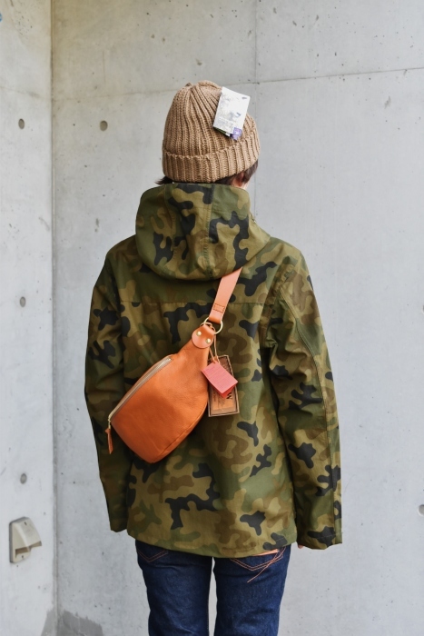 問い合わせ多いです。。。Gloverall SHORT DUFFLE JACKET (CAMO柄 SHOWER CLOTH)!★!_d0152280_17401401.jpg