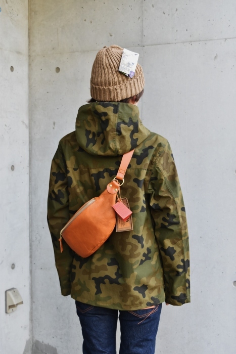 問い合わせ多いです。。。Gloverall　SHORT DUFFLE JACKET (CAMO柄 SHOWER CLOTH)！★！_d0152280_17401401.jpg