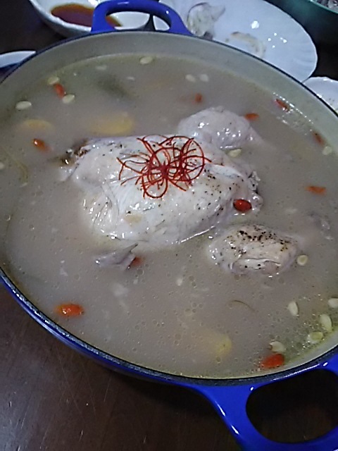丸鶏で参鶏湯を作る_f0316507_21411217.jpg