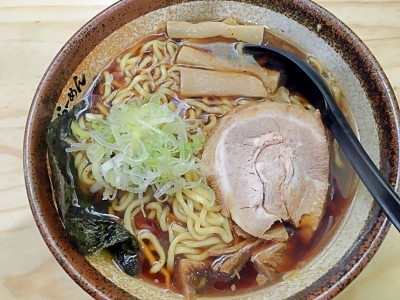 限定醤油ラーメン_b0026822_22255457.jpg