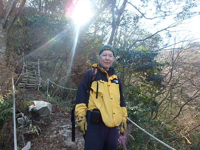 f0334143_13644.jpg