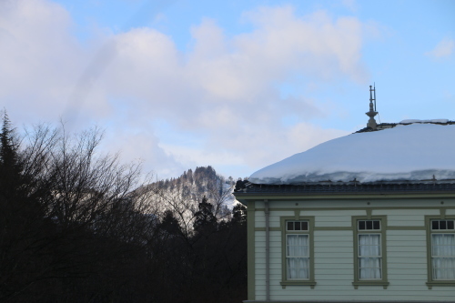 朝のキャンパス　２月6日　（立春・初候）　東風凍りを解く・・・２_c0075701_22320420.jpg