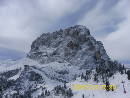 a0177314_04563334.jpg