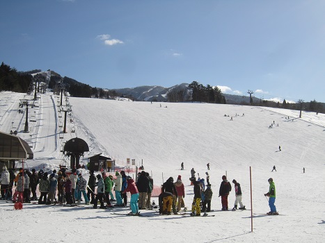スキー場であそぶ(2)_b0177436_23154952.jpg