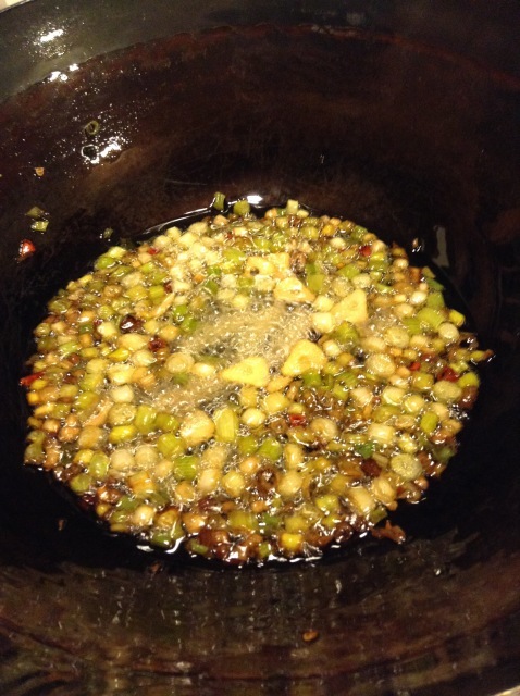 これが無いとはじまらないねぎ油を作る。_a0334793_04142331.jpg