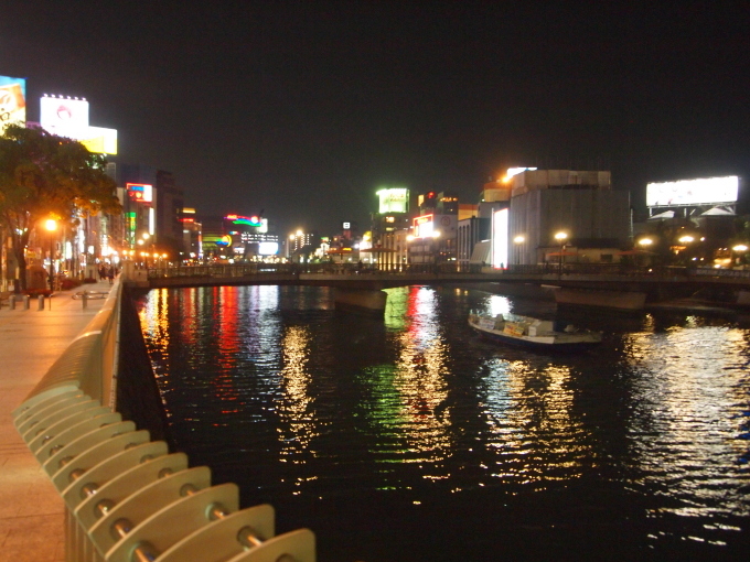 福岡の庭巡り･･････（福岡の食い倒れ）_b0331802_21020601.jpg