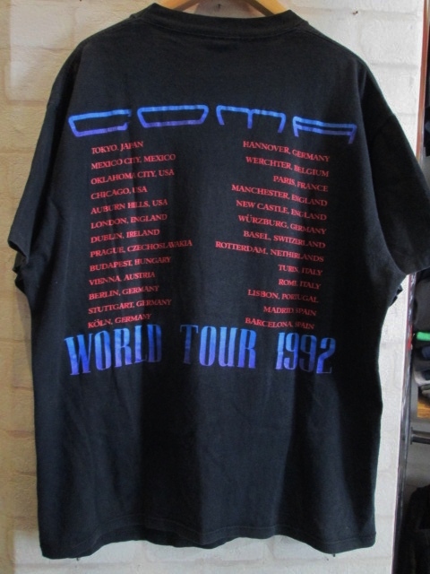 GUNS N' ROSES （ガンズ・アンド・ローゼス） USE YOUR ILLUSION WORLD TOUR 1992 Tシャツ :  高円寺・古着屋・マッドセクションブログ