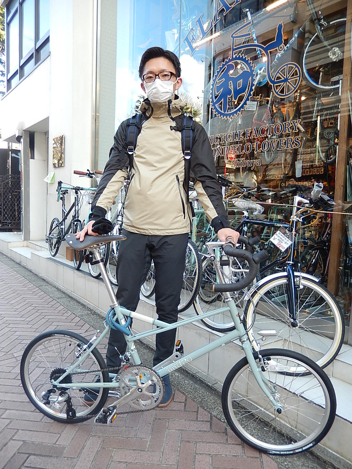 2月7日　渋谷　原宿　の自転車屋　FLAME bike前です_e0188759_18424250.jpg
