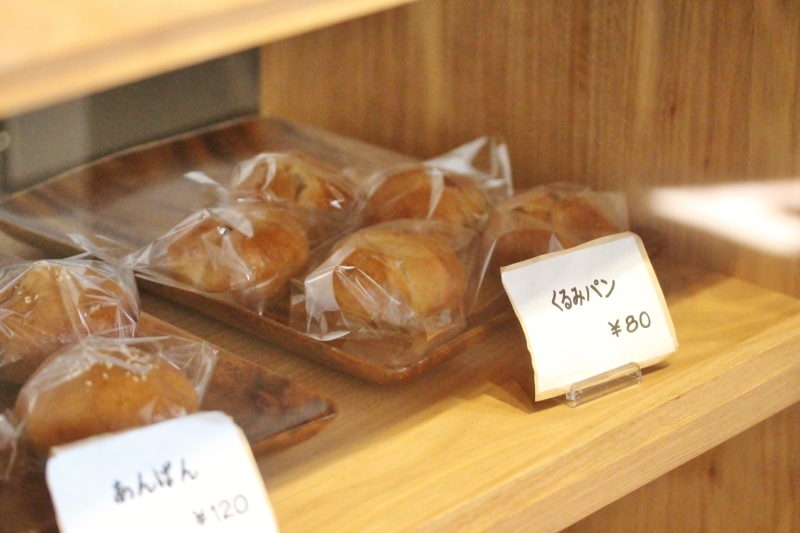パンが買えない？パン屋さん_b0220318_04500457.jpg