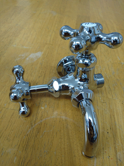 b0129758_11245528.gif