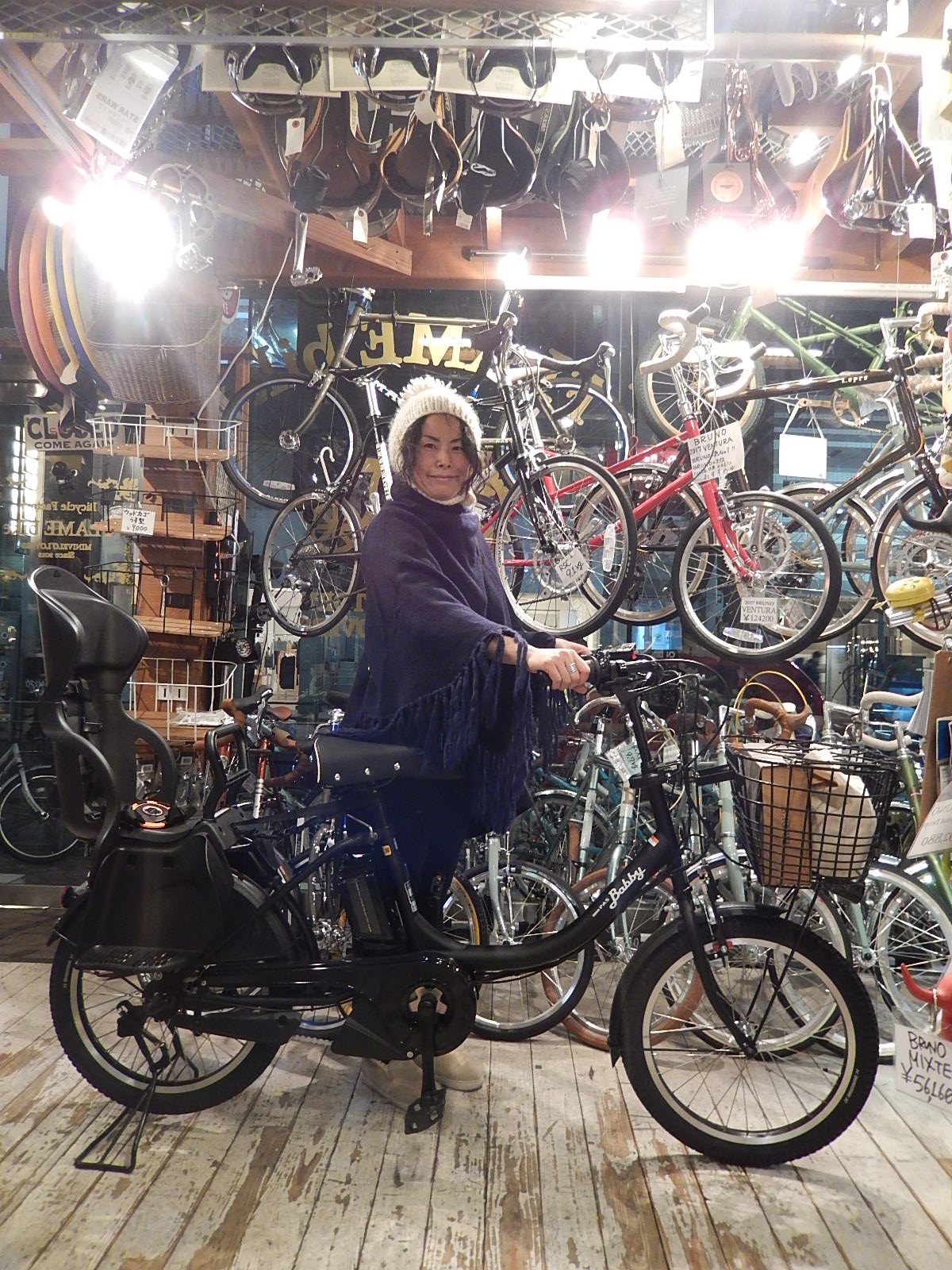 2月9日　渋谷　原宿　の自転車屋　FLAME bike前です_e0188759_11533888.jpg