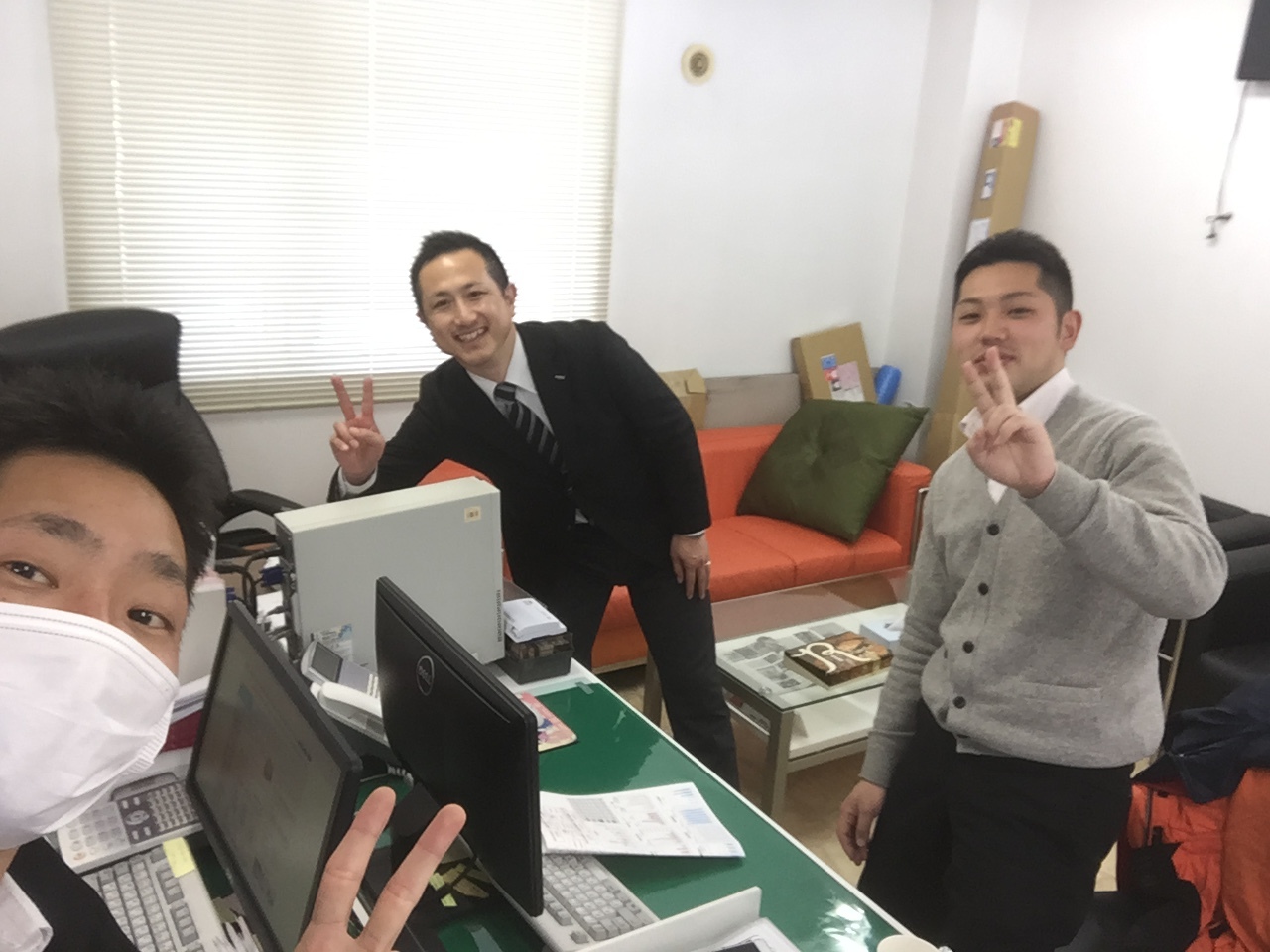2月10日(金)トミーアウトレット♪グッチーブログ♪♪新在レガシィGT入荷!!自社ローン☆ローンサポート☆_b0127002_20025922.jpg