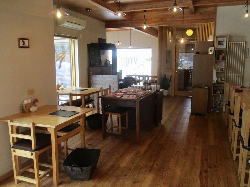 f0202703_04254.jpg